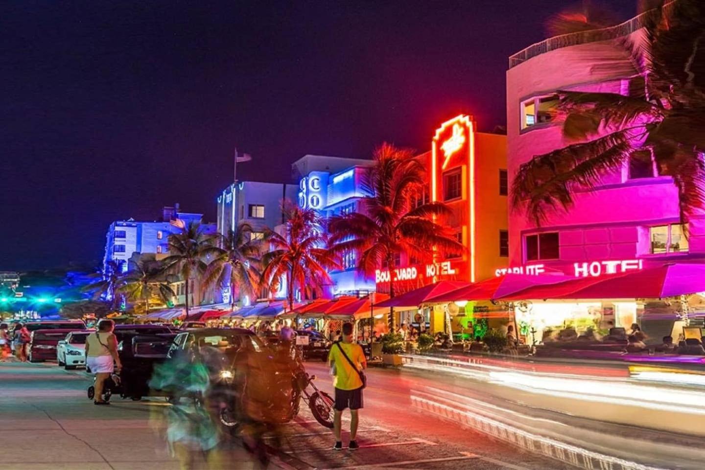 2 Bedroom Apartment 3 Minute Walk To South Beach & Ocean Drive Miami Beach Eksteriør bilde