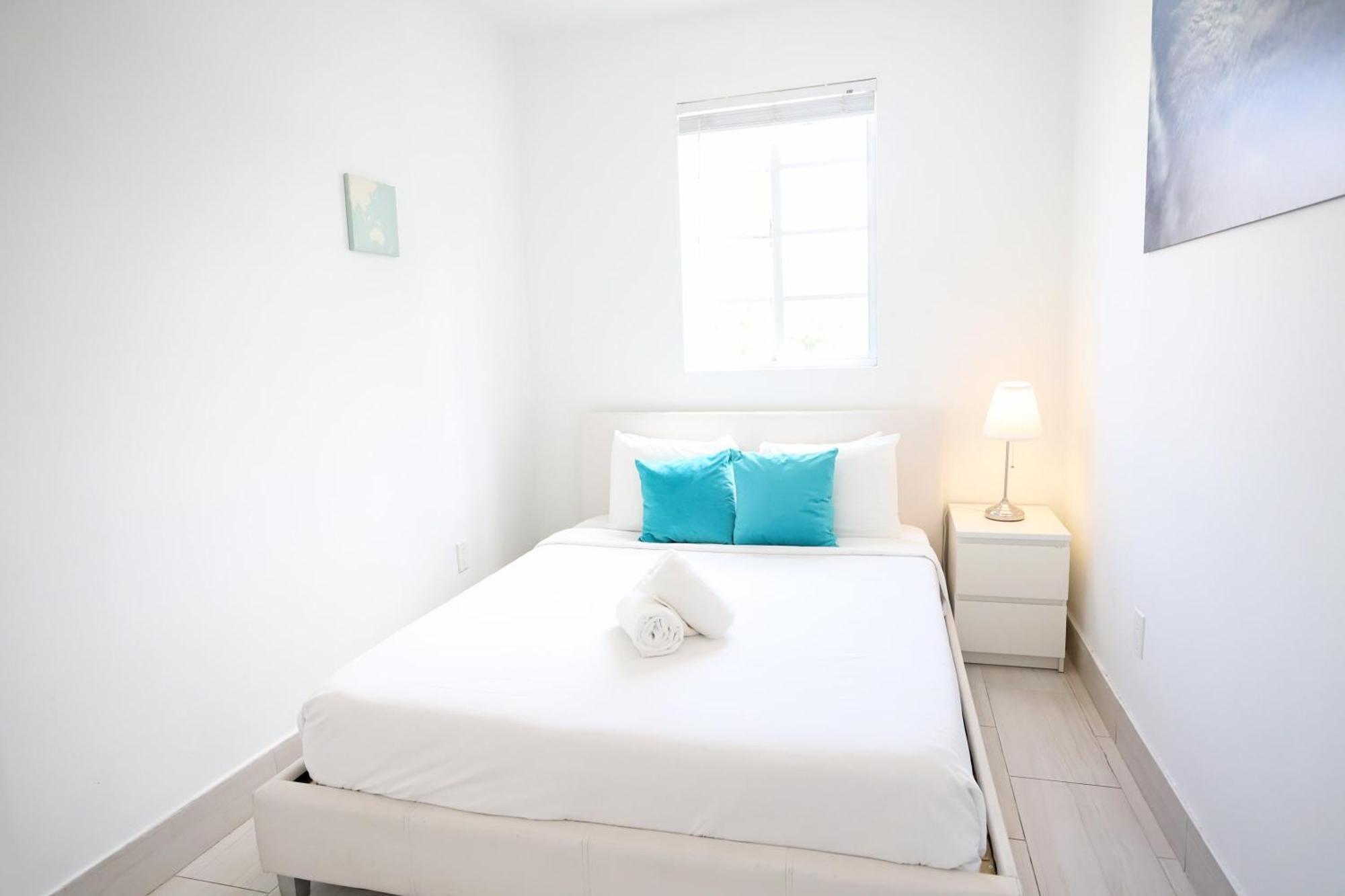 2 Bedroom Apartment 3 Minute Walk To South Beach & Ocean Drive Miami Beach Eksteriør bilde
