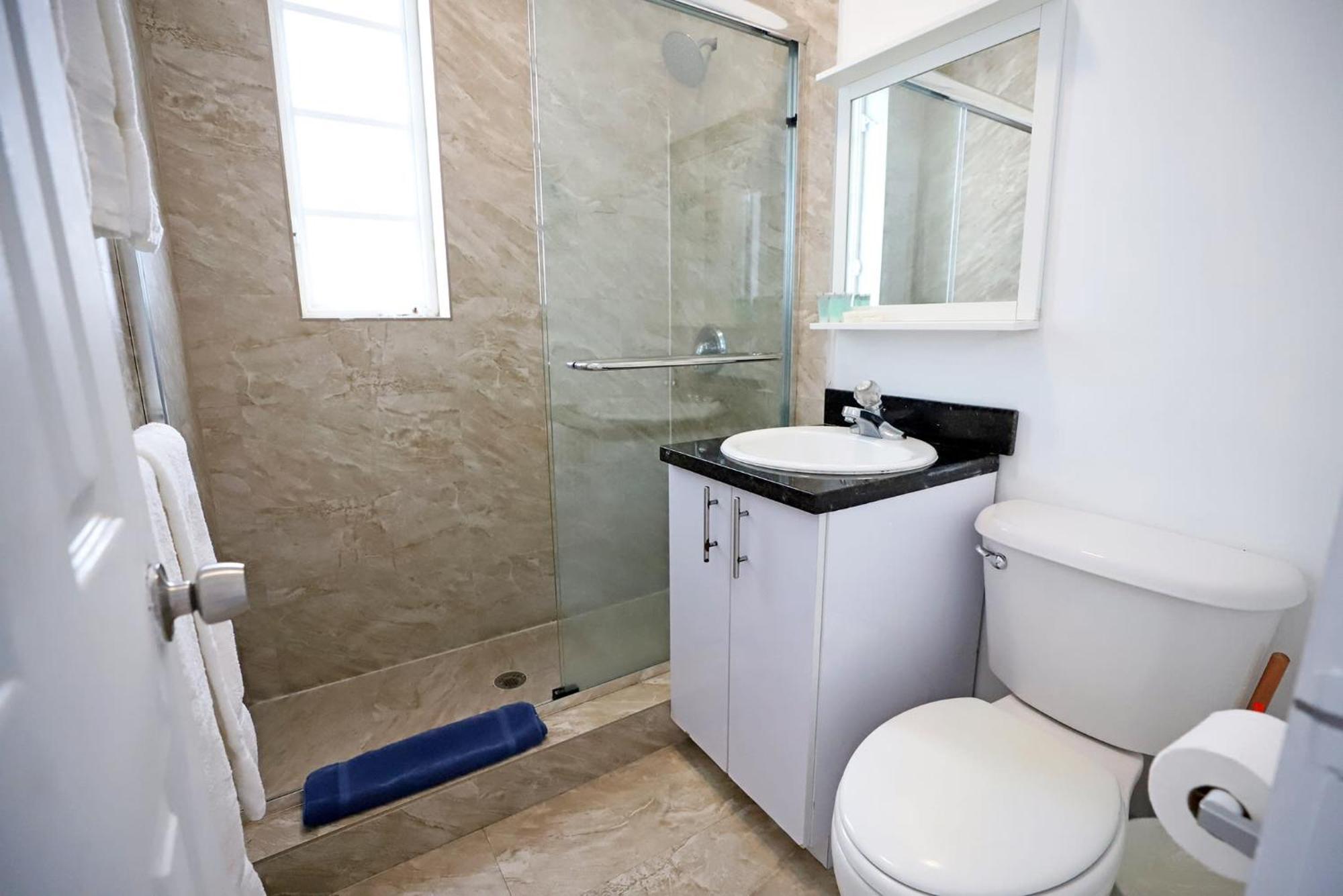 2 Bedroom Apartment 3 Minute Walk To South Beach & Ocean Drive Miami Beach Eksteriør bilde