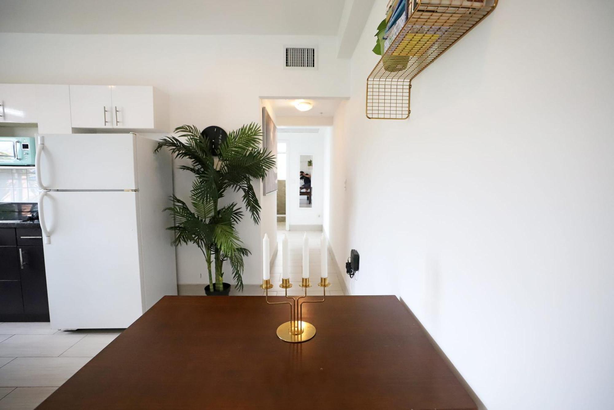 2 Bedroom Apartment 3 Minute Walk To South Beach & Ocean Drive Miami Beach Eksteriør bilde