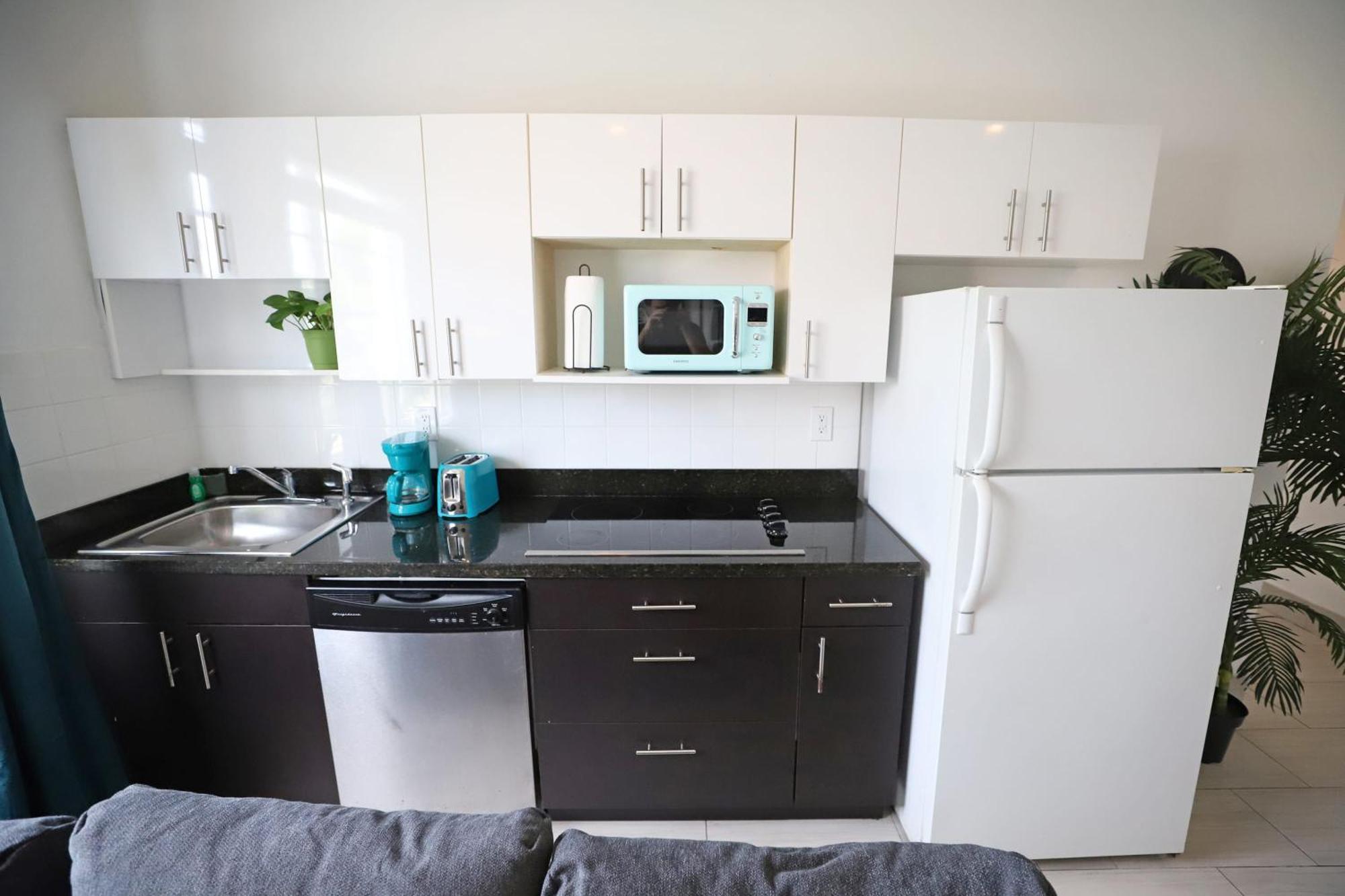 2 Bedroom Apartment 3 Minute Walk To South Beach & Ocean Drive Miami Beach Eksteriør bilde