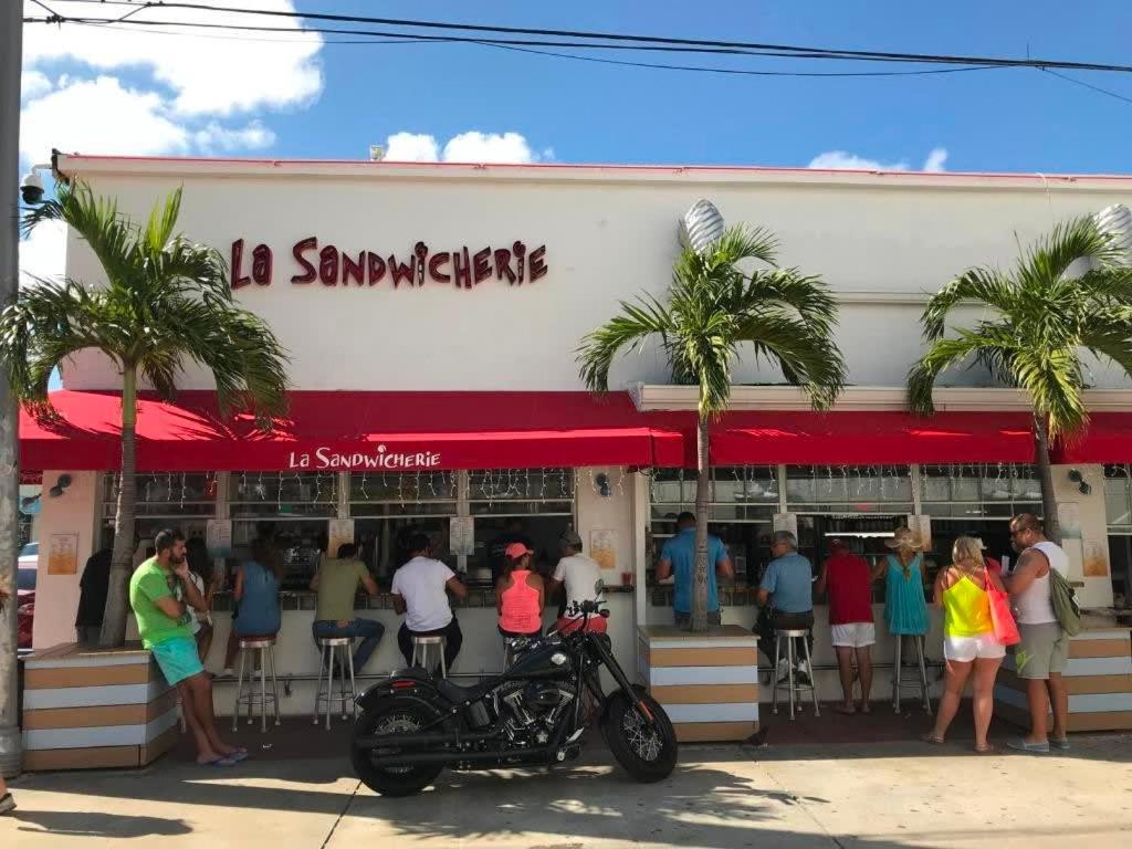 2 Bedroom Apartment 3 Minute Walk To South Beach & Ocean Drive Miami Beach Eksteriør bilde